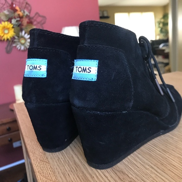 TOMS Bootie - Picture 2 of 4